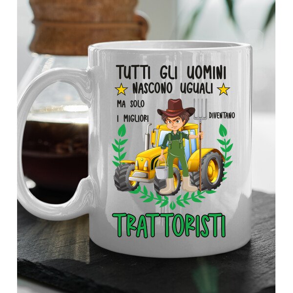 Tazza Trattorista divertente Mestieri Tutti gli uomini nascono uguali, ma solo i migliori diventano trattoristi tazza mug divertente mestieri