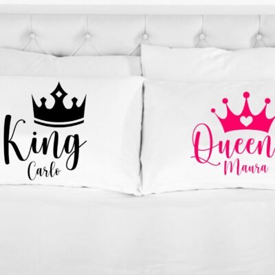 Coppia di federe matrimoniali divertenti PERSONALIZZABILI King Queen SanValentino Anniversario Matrimonio Innamorati simpatiche