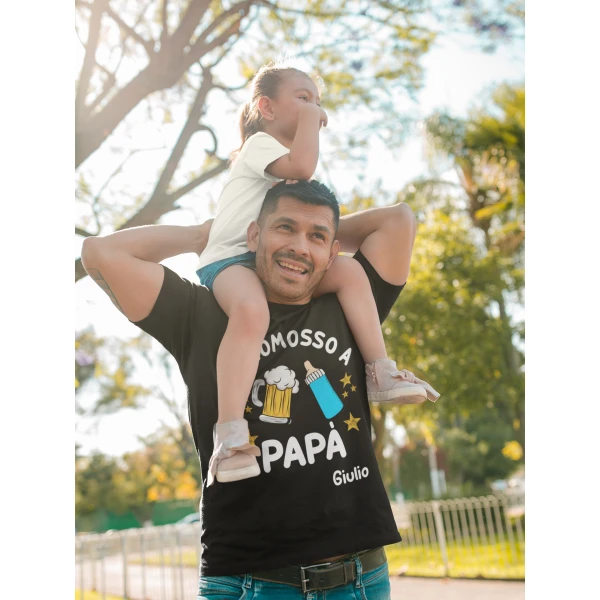 Maglietta Papà Personalizzabile con nome Festa del Papà Promosso a Papà personalizzata t-shirt divertente Idea regalo papà - immagine 2