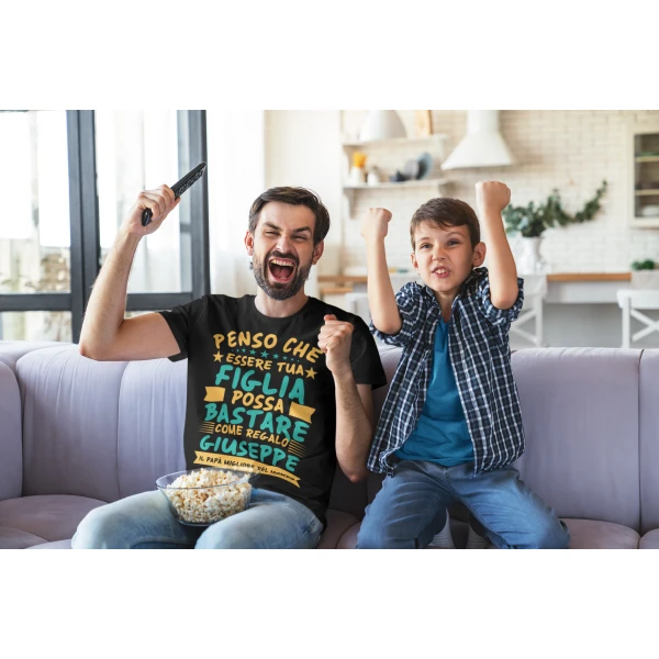 Maglietta Papà Personalizzabile con nome Festa del Papà Penso che essere tua figlia possa bastare come regalo personalizzata t-shirt divertente Idea regalo papà - immagine 4