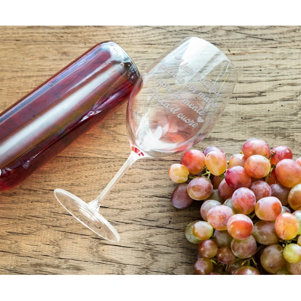 Calice Maestra Calice da Vino Regalo Maestra una maestra prende per mano, apre la mente e tocca il cuore Calice 50 cl - immagine 3
