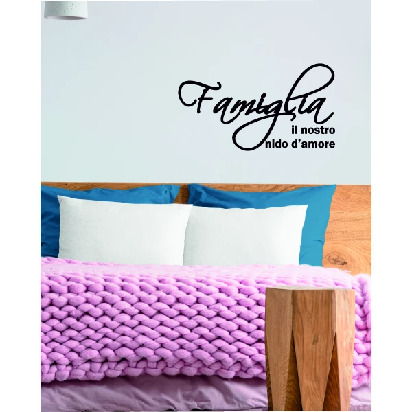 Adesivo murale wall sticker Famiglia è il nostro nido d'amore - idea regalo per la casa Dimensioni 45x25 cm - immagine 2